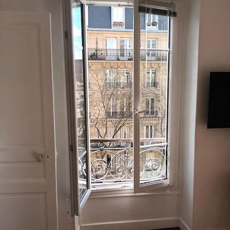Tres Parisien Et Ensoleille Apartment Bagian luar foto